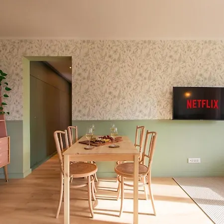 דירה Garden Nest - 2 Bedrooms Flat