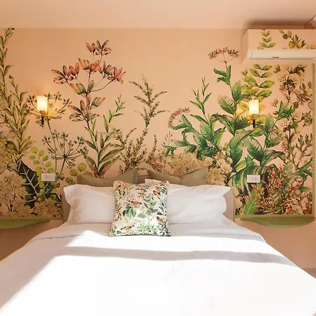 Garden Nest - 2 Bedrooms Flat דירה בוקרשט