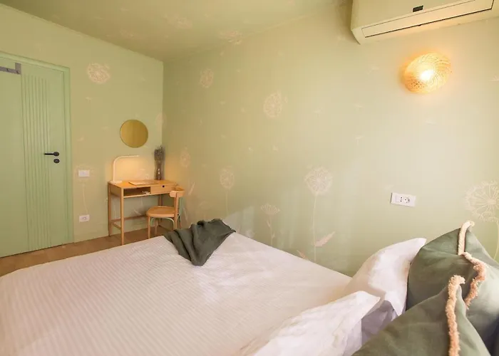 아파트 Garden Nest - 2 Bedrooms Flat 부쿠레슈티