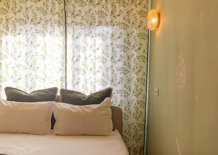 아파트 Garden Nest - 2 Bedrooms Flat 부쿠레슈티