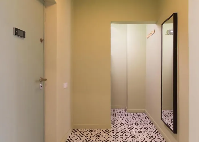 Garden Nest - 2 Bedrooms Flat * 부쿠레슈티