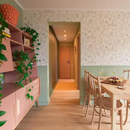 Garden Nest - 2 Bedrooms Flat Lägenhet Bukarest